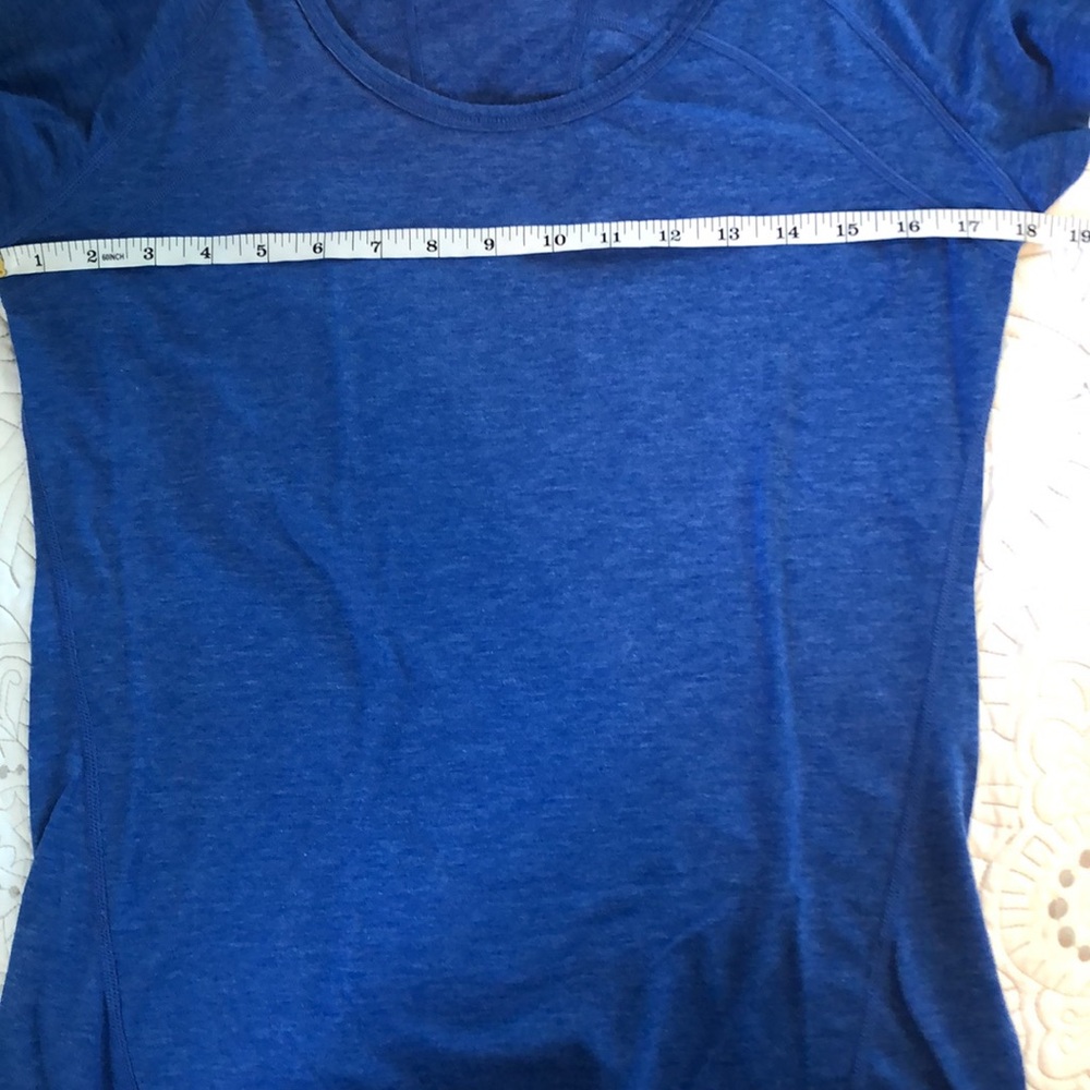 Z by Zella Blue Scoop Neck Short Sleeve Athletic T-Shirt Top Medium - Picture 4 of 8